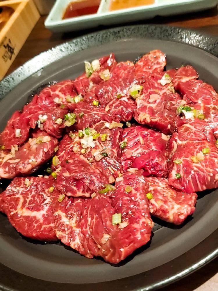 焼肉酒場 新世界綾瀬店