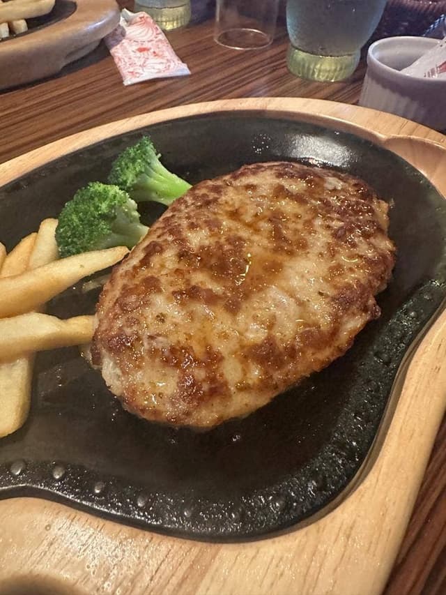 びっくりドンキー 関町店 - サブ画像2
