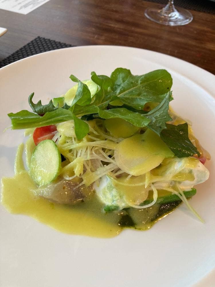 サラマンジェ ド ヨシノ