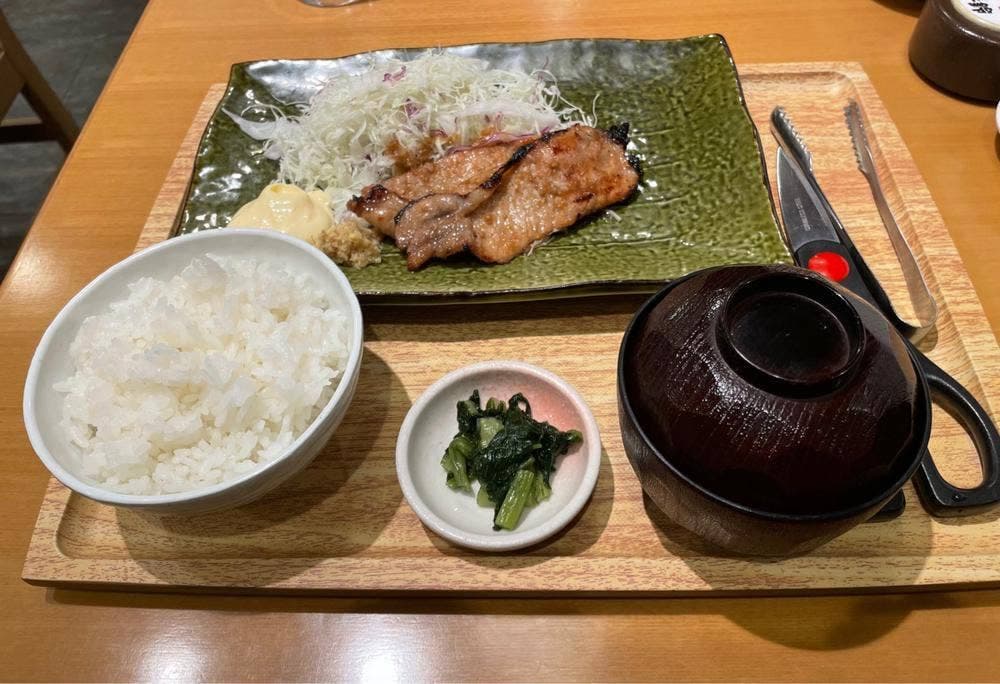 和食れすとらん 天狗 平和台店