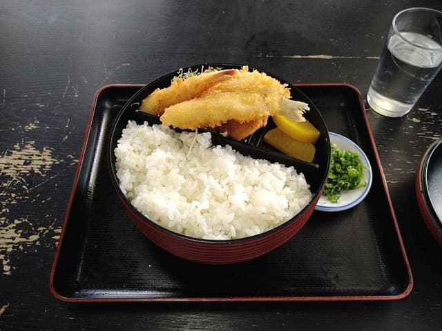びっくりうどん 天ツネ - サブ画像1