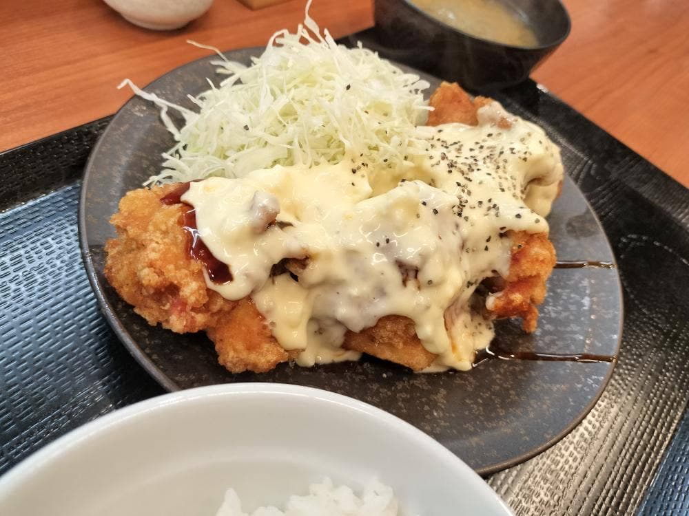 からやま 足立鹿浜店