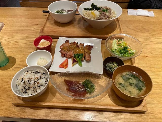 おぼんdeごはん MARK IS みなとみらい店 - サブ画像2