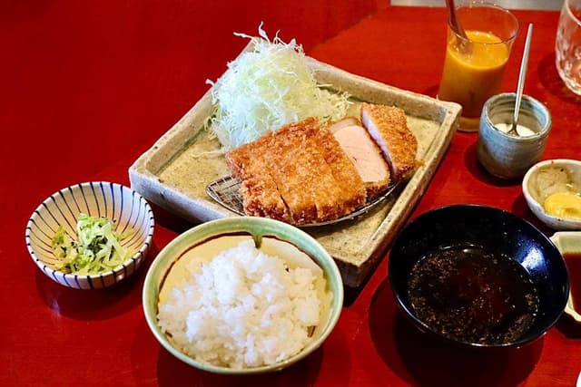 とんかつ ぶぅたろう - サブ画像1