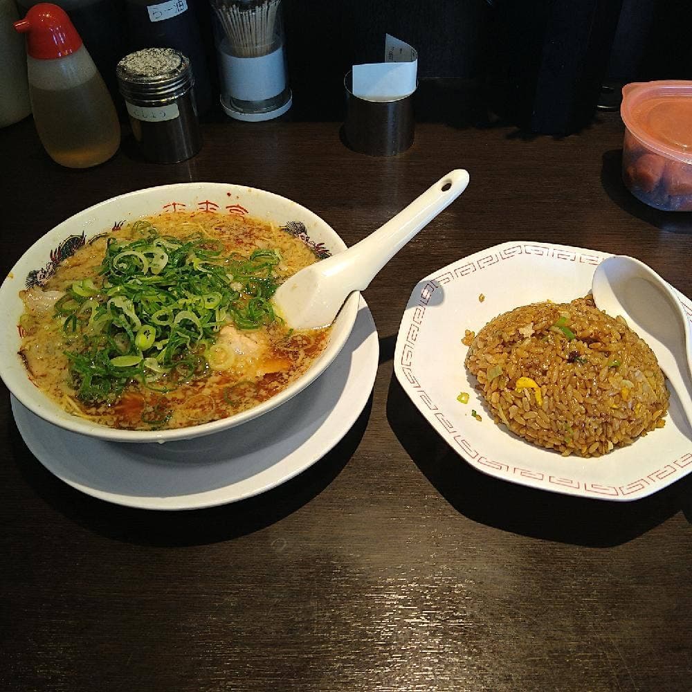 来来亭 下溝店