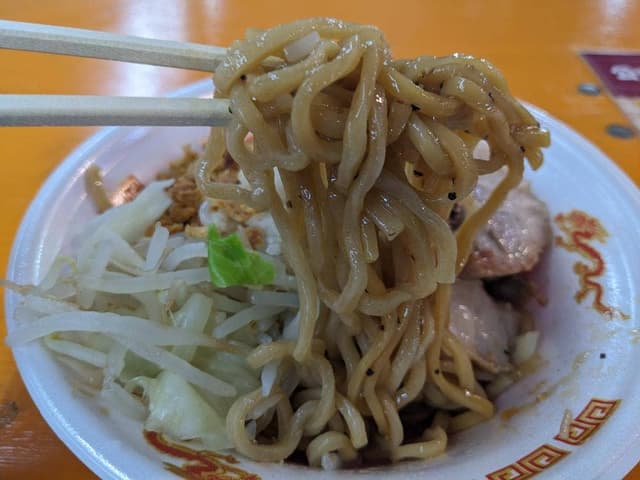 ガッツリラーメンいち豚 福島上町本店 - サブ画像1