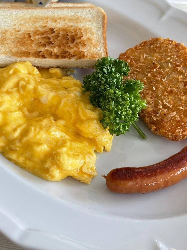 ロイヤルホスト 西堀通店