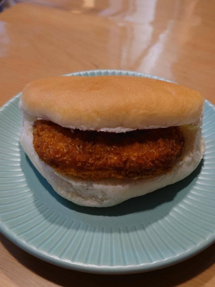 パンのオオムラ