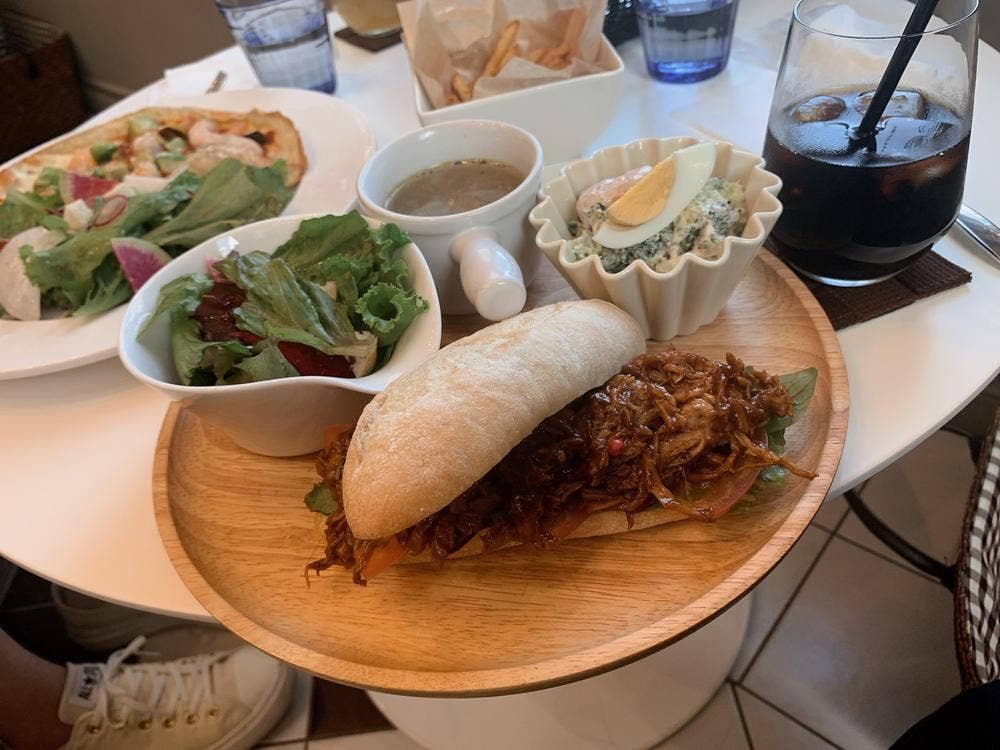 メープルカフェ
