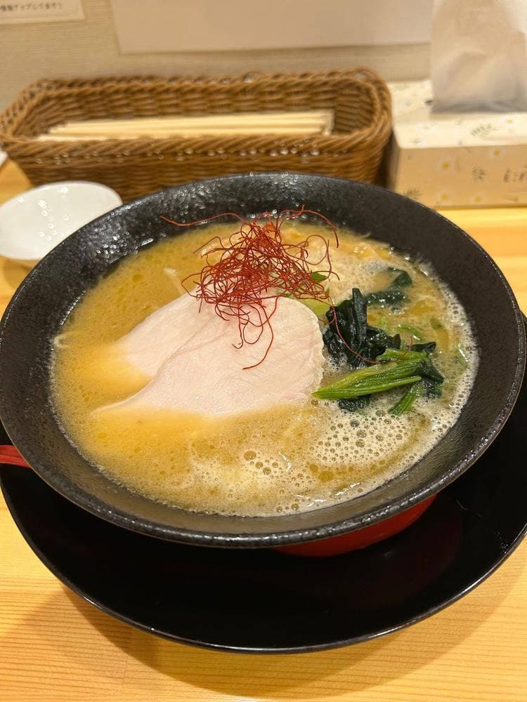 鶏白湯ラーメン ぱいず オリオン通り店