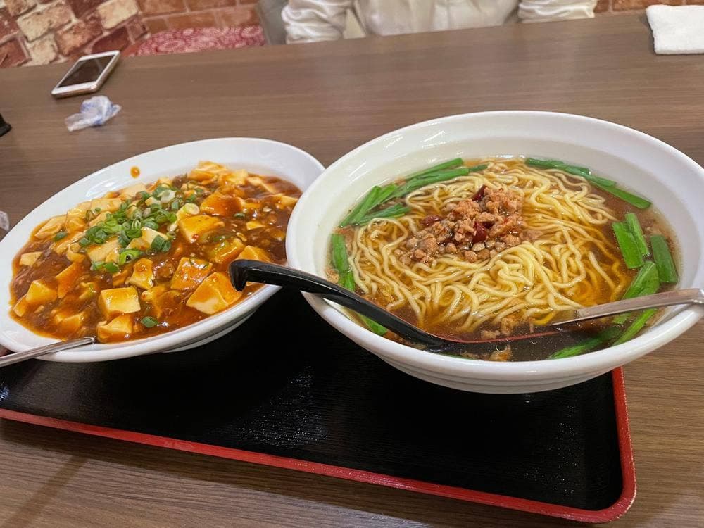 台湾料理 華晟 西脇店