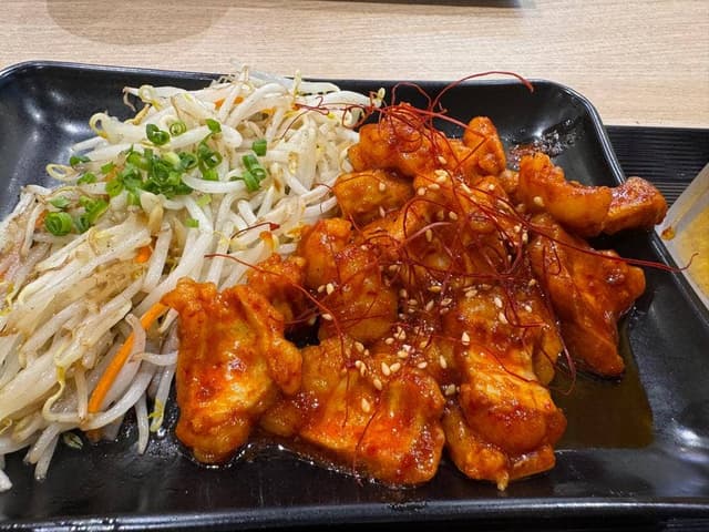 鉄板ホルモン蟻月 ららぽーと福岡店 - サブ画像1