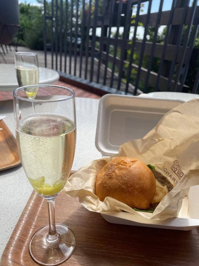 神戸布引ハーブ園 ザ・ハーブダイニング - サブ画像1