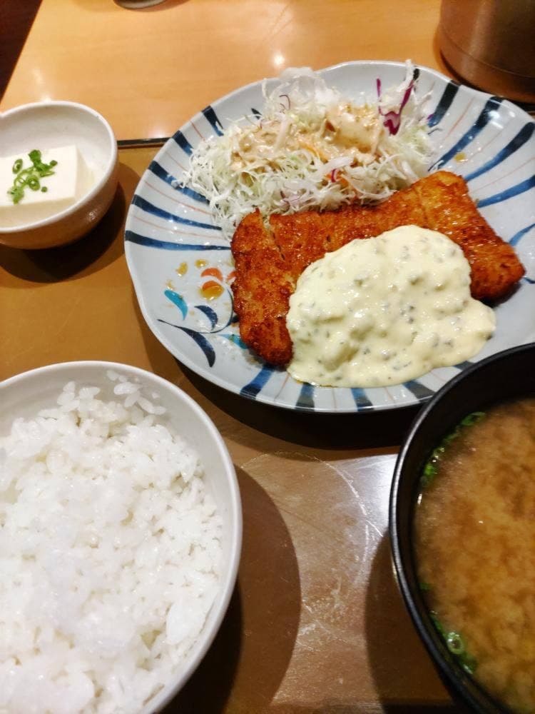 やよい軒 蒲生4丁目店