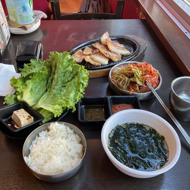 ちゃん豚 新宿店 - サブ画像1