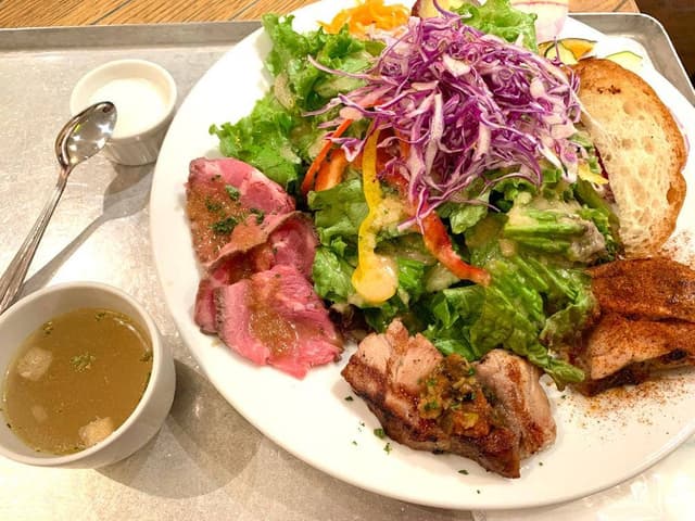 サラダレストラン Mr.＆Mrs.GREEN - サブ画像1