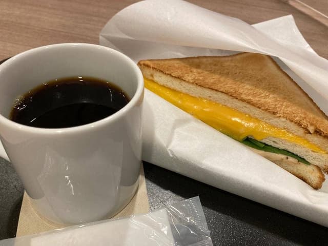 カフェ・ベローチェ 大宮大門町店 - サブ画像1