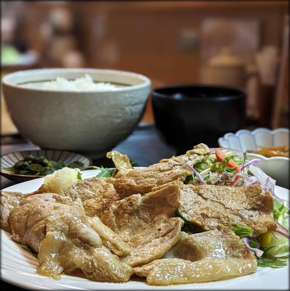 うまいもんや 汐音
