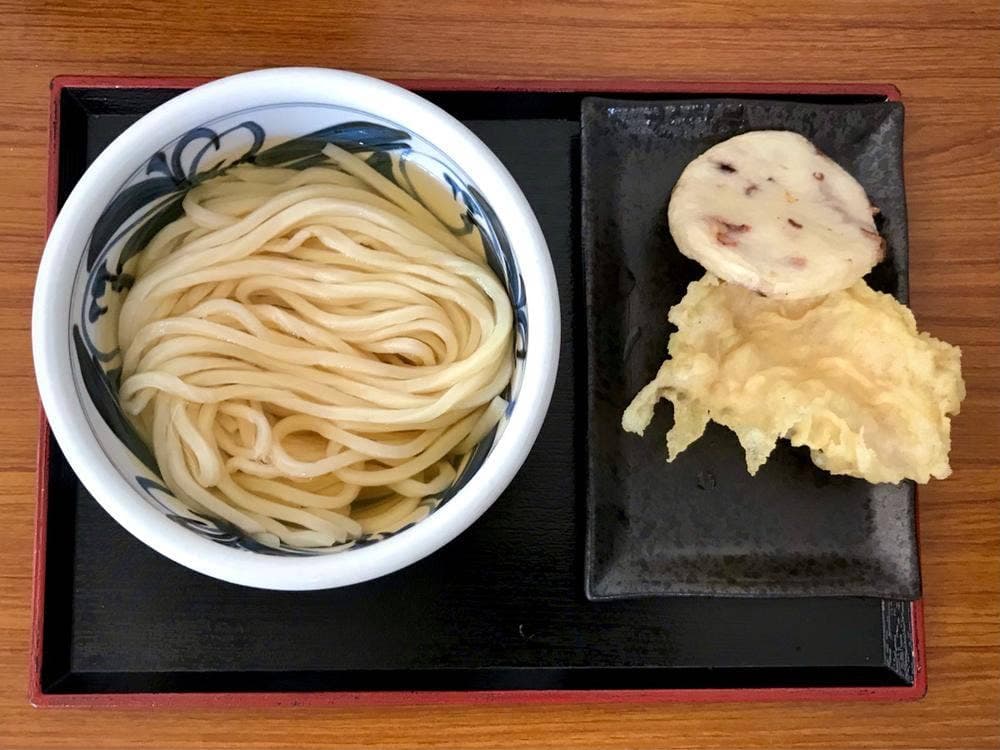本場讃岐うどん 麺八