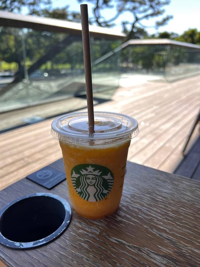 スターバックス コーヒー 奈良公園バスターミナル店 - サブ画像3