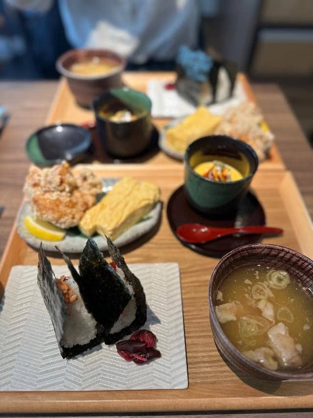 割烹おにぎり 新緑 - サブ画像3