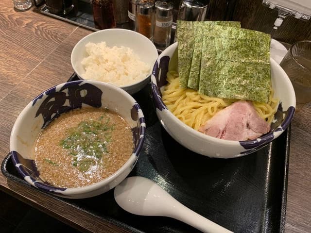節骨麺 たいぞう 三軒茶屋 - サブ画像2