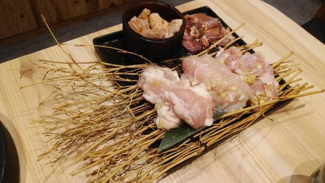 七輪焼き トン鳥屋 戸畑店 - サブ画像1