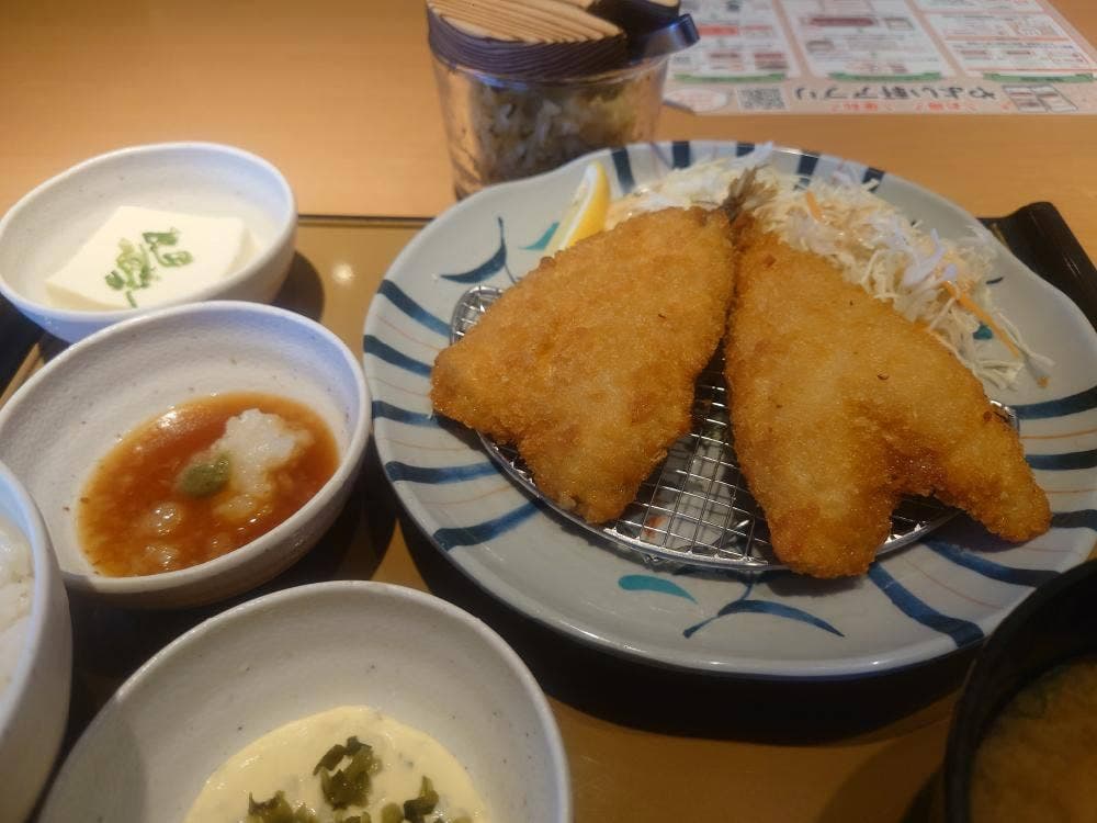 やよい軒 倉敷平田店