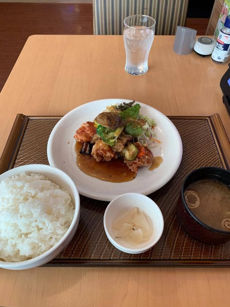 Cafe レストラン ガスト 練馬店