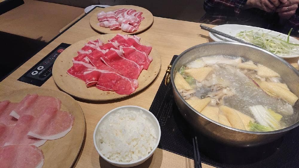 しゃぶしゃぶ但馬屋 イクスピアリ店