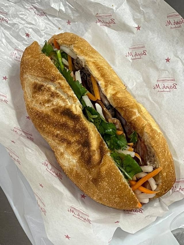 バインミー☆サンドイッチ神保町店 - サブ画像1