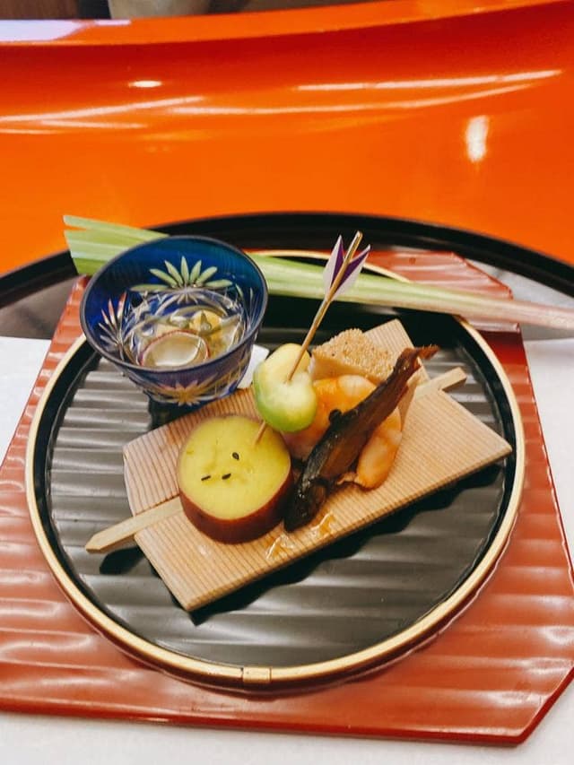 京懐石 美濃吉 四条河原町店 - サブ画像1