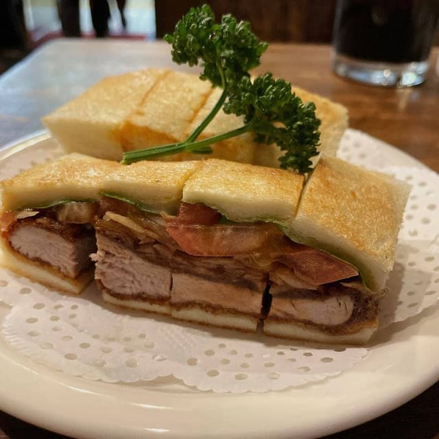 ニューアストリア - サブ画像1