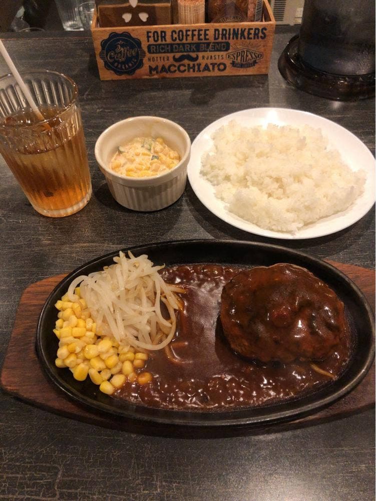 馬車道 ステーキハウス B-West