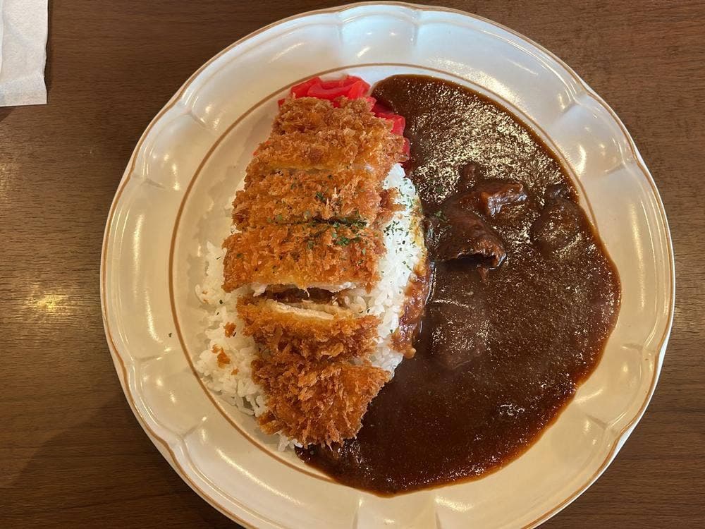 レストランハロー 千早店