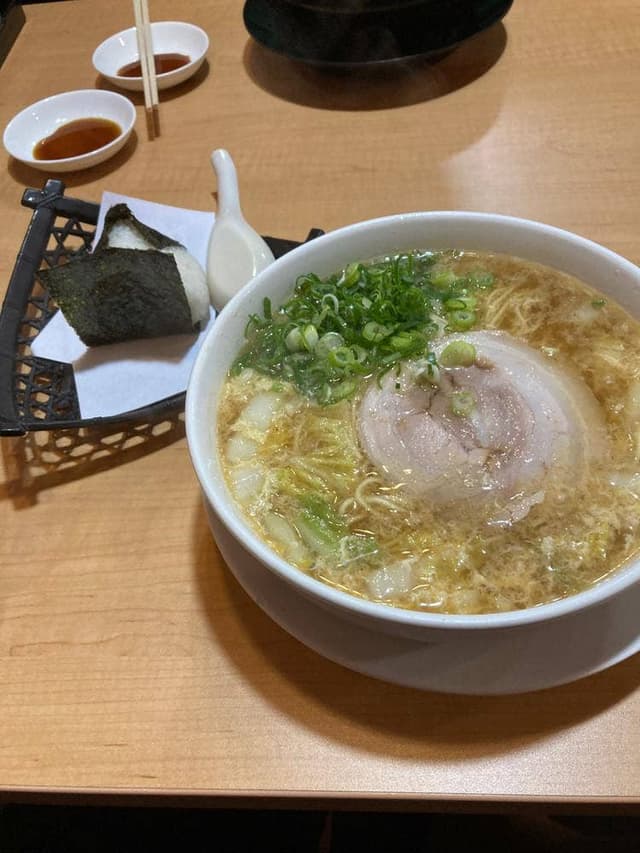 春夏秋灯 河芸店 - サブ画像2