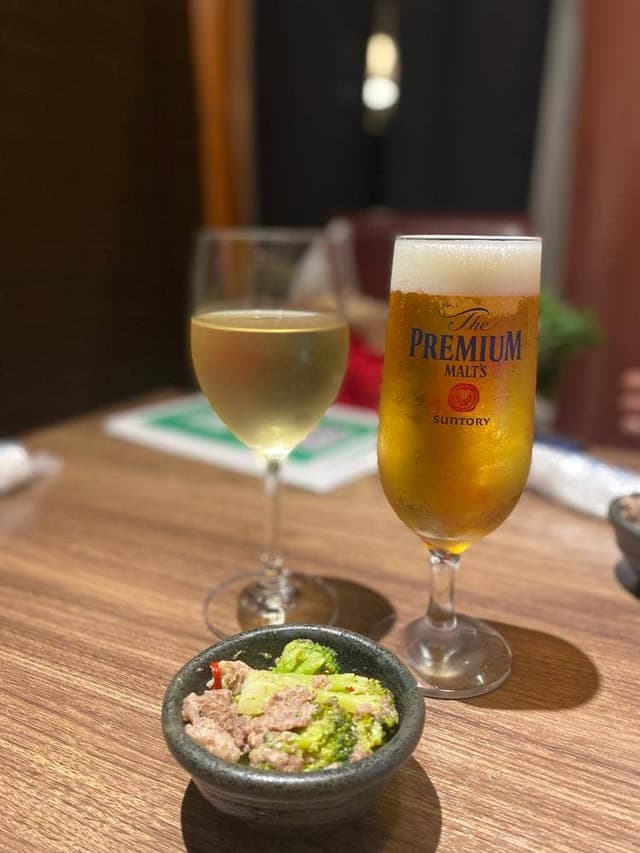 溶岩焼きグリルと世界のワイン 肉助 上大岡店 - サブ画像1