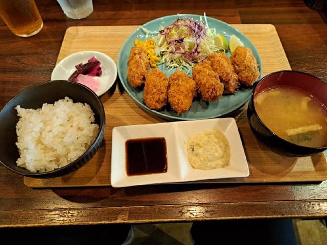 福島 牡蠣と肉たらし ビストロKAI - サブ画像3