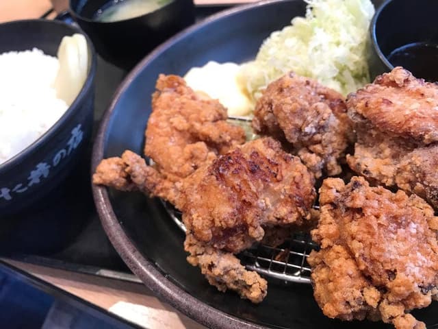 伝説のすた丼屋 清水PA店 - サブ画像1