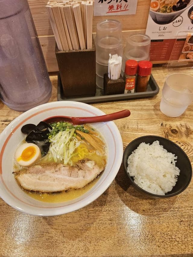 麺およばれ - サブ画像1
