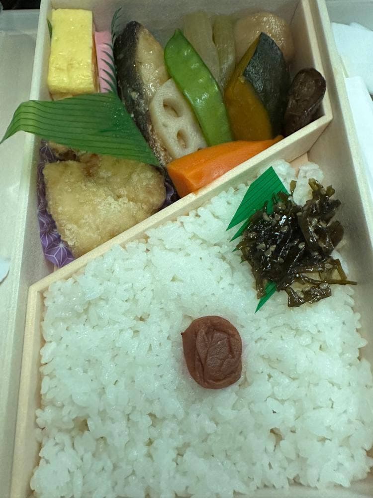 駅弁屋 JR東日本新幹線ホーム内