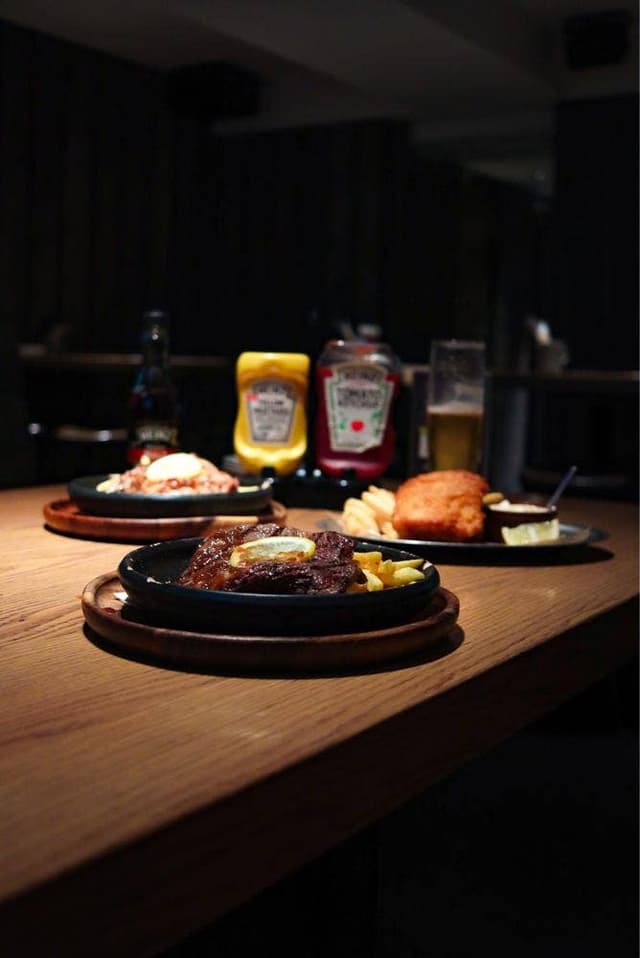 THE PUBLIC SIX - サブ画像1