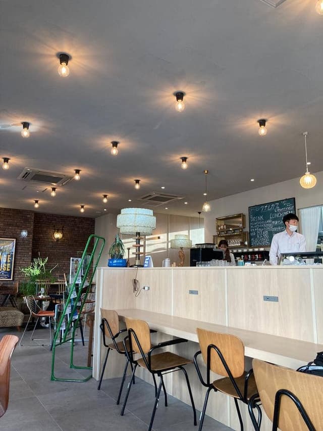 モントローケーキショップ＆ウナムカフェ - サブ画像2