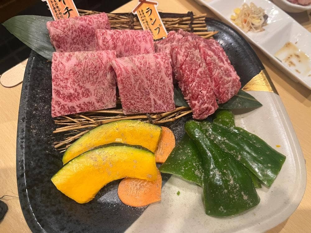 焼肉 御華
