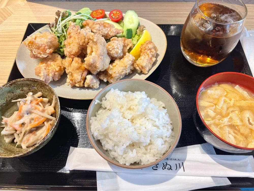おふぃすごはん きぬ川