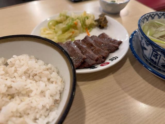 味の牛たん 喜助 泉中央駅店 - サブ画像2