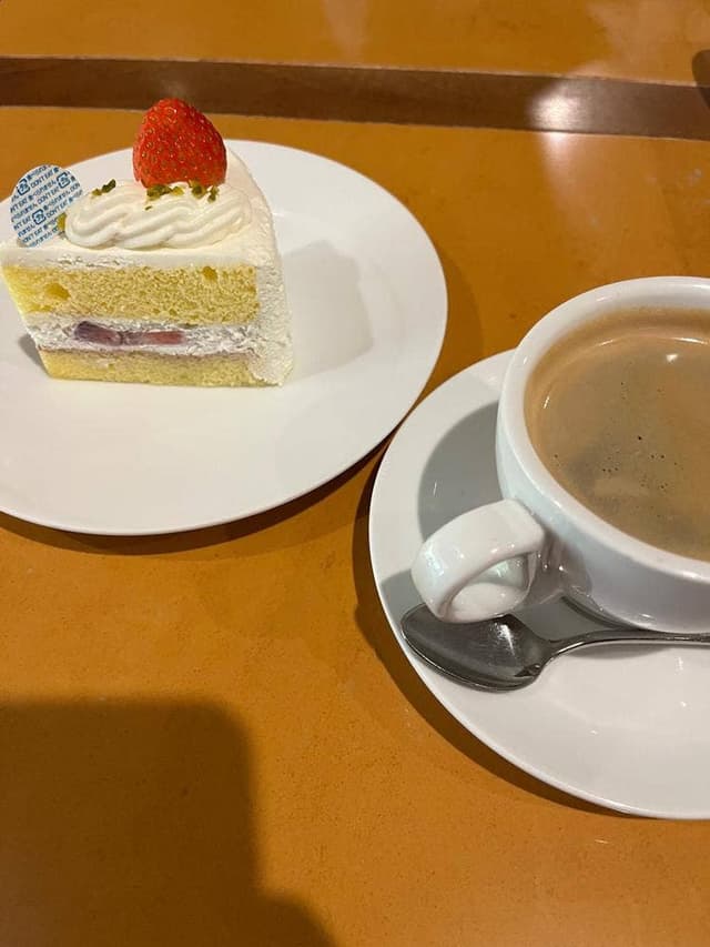 イタリアンカフェぶどうの森 本店 - サブ画像1