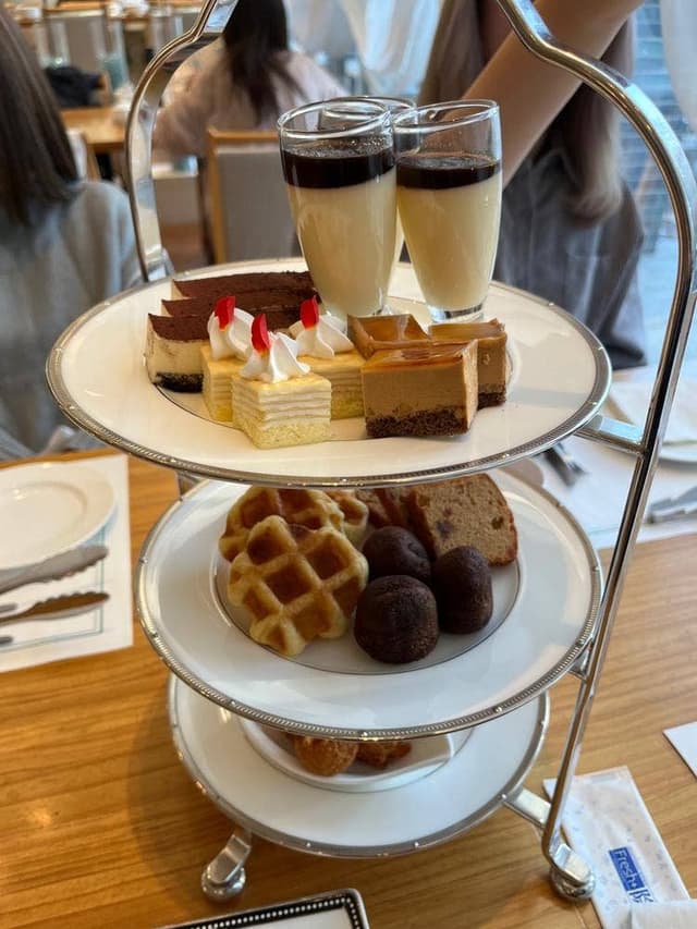 テラスレストラン ピアレ 札幌パークホテル - サブ画像2