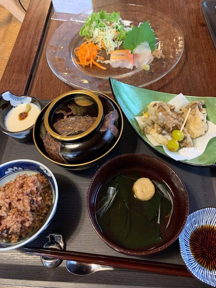 Root Cafe