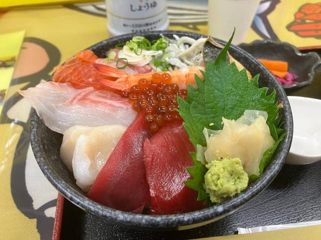 海鮮丼・まぐろ丼 石橋坂 - サブ画像2